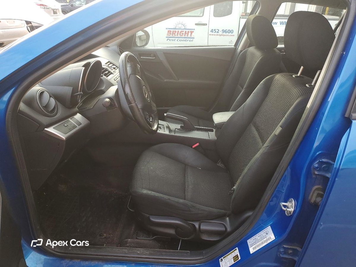 Mazda 3 2012