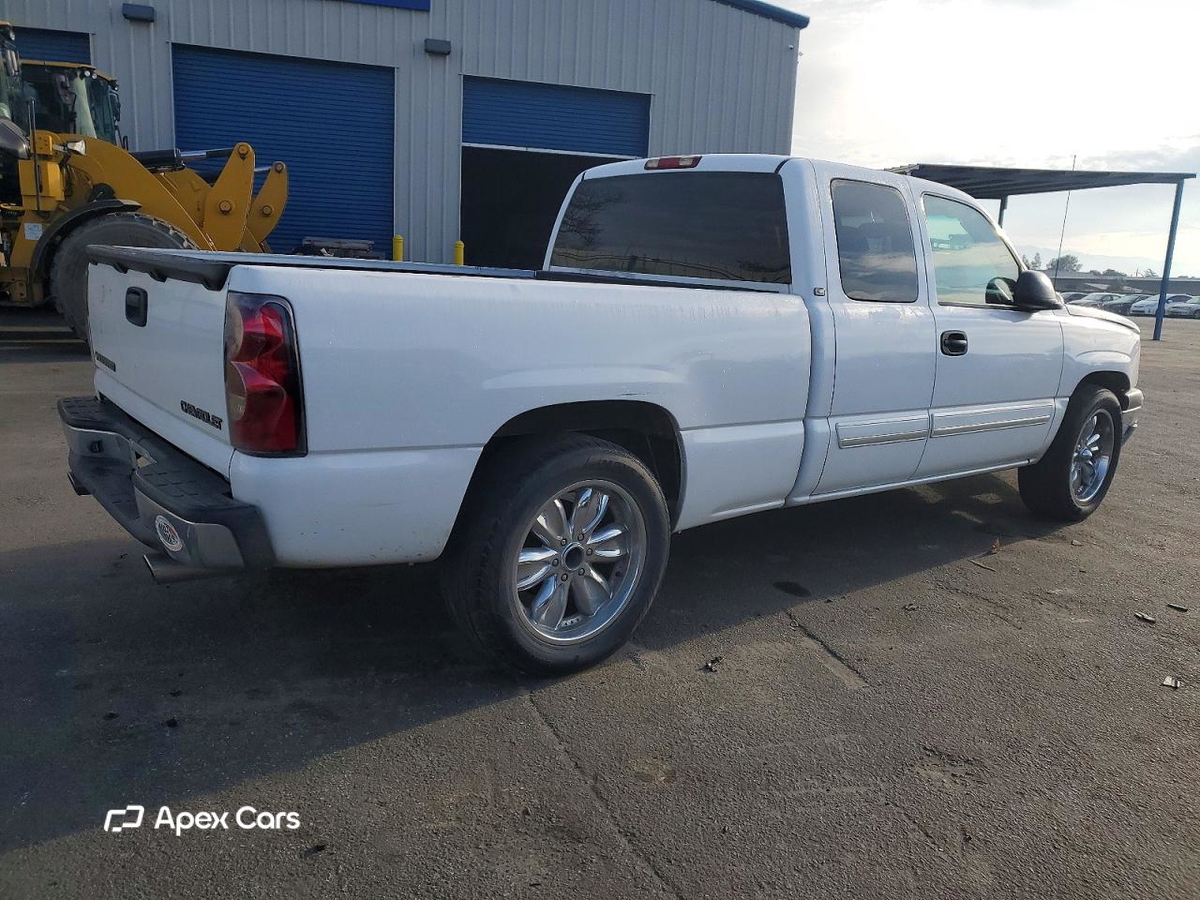 Chevrolet Silverado 2005