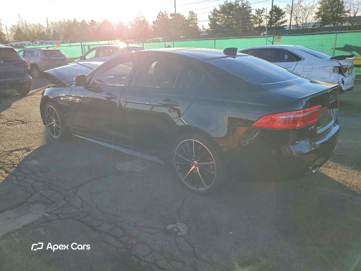 Jaguar XE 2019