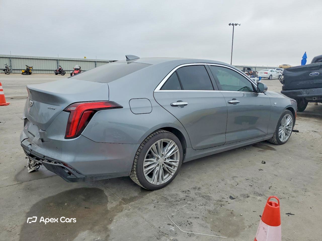 Cadillac CT4 2021