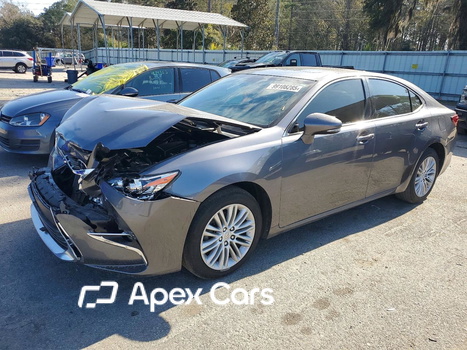 Lexus ES 2016 - Image 1 of 12