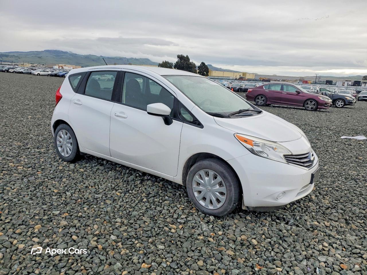 Nissan Versa 2016