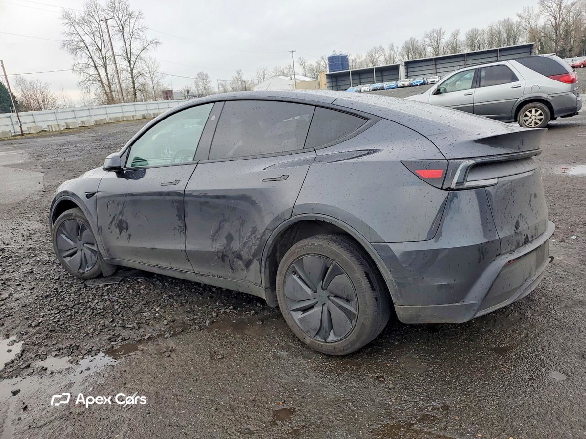 Tesla Model Y 2026