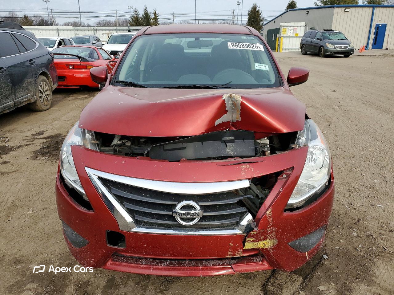 Nissan Versa 2019