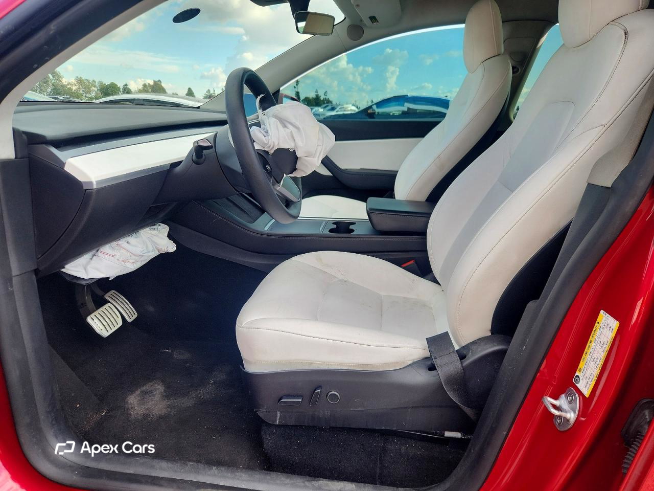 Tesla Model Y 2022