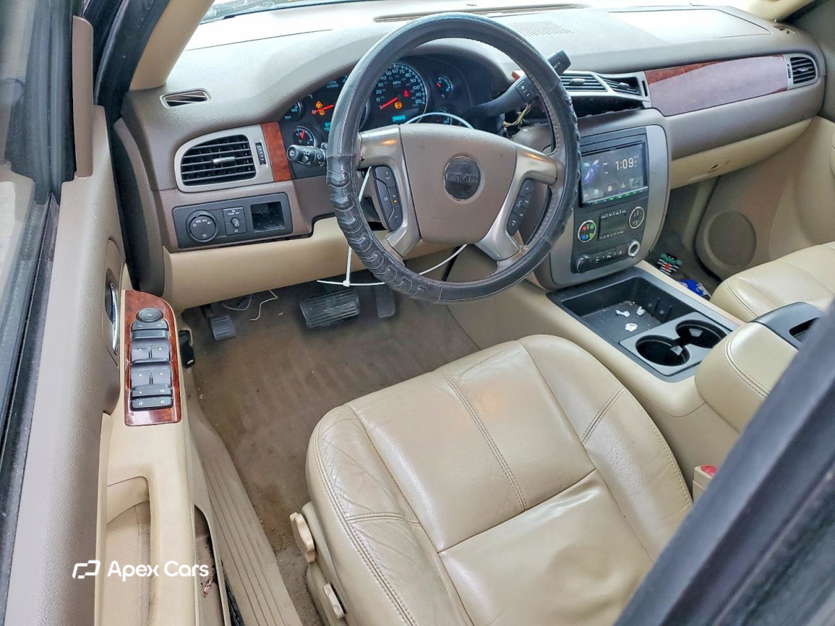 GMC Yukon 2010