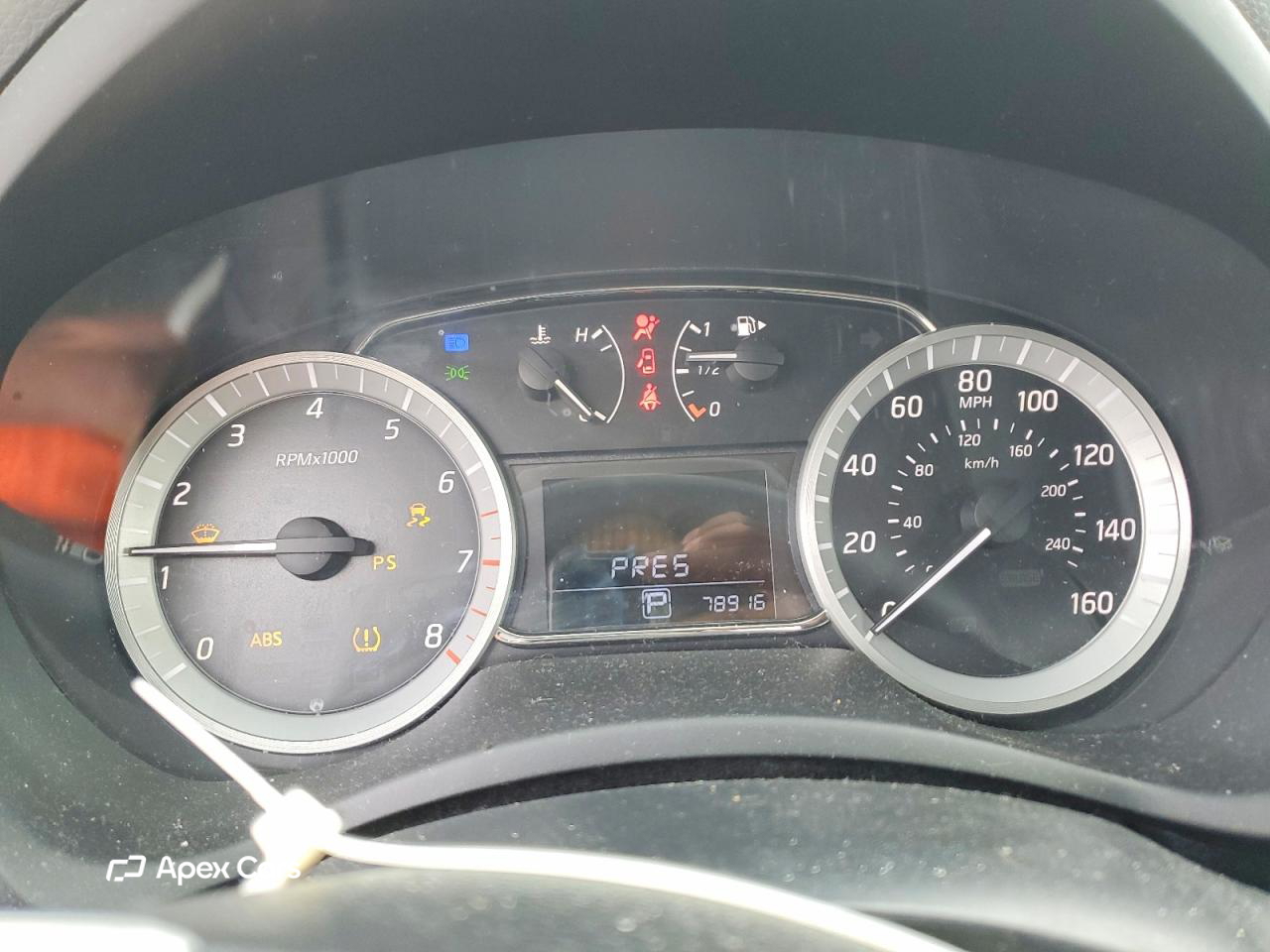 Nissan Sentra 2015