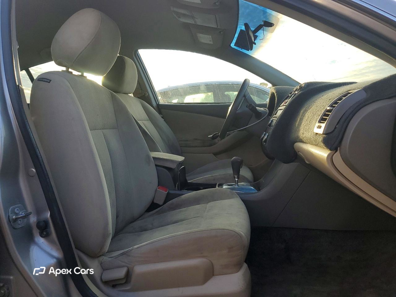 Nissan Altima 2012