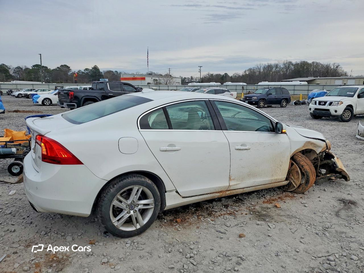 Volvo S60 2015