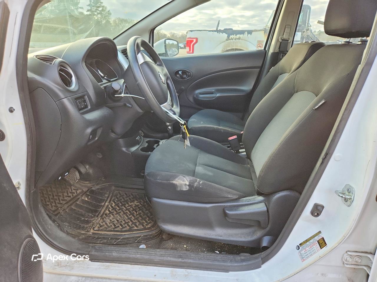Nissan Versa 2019