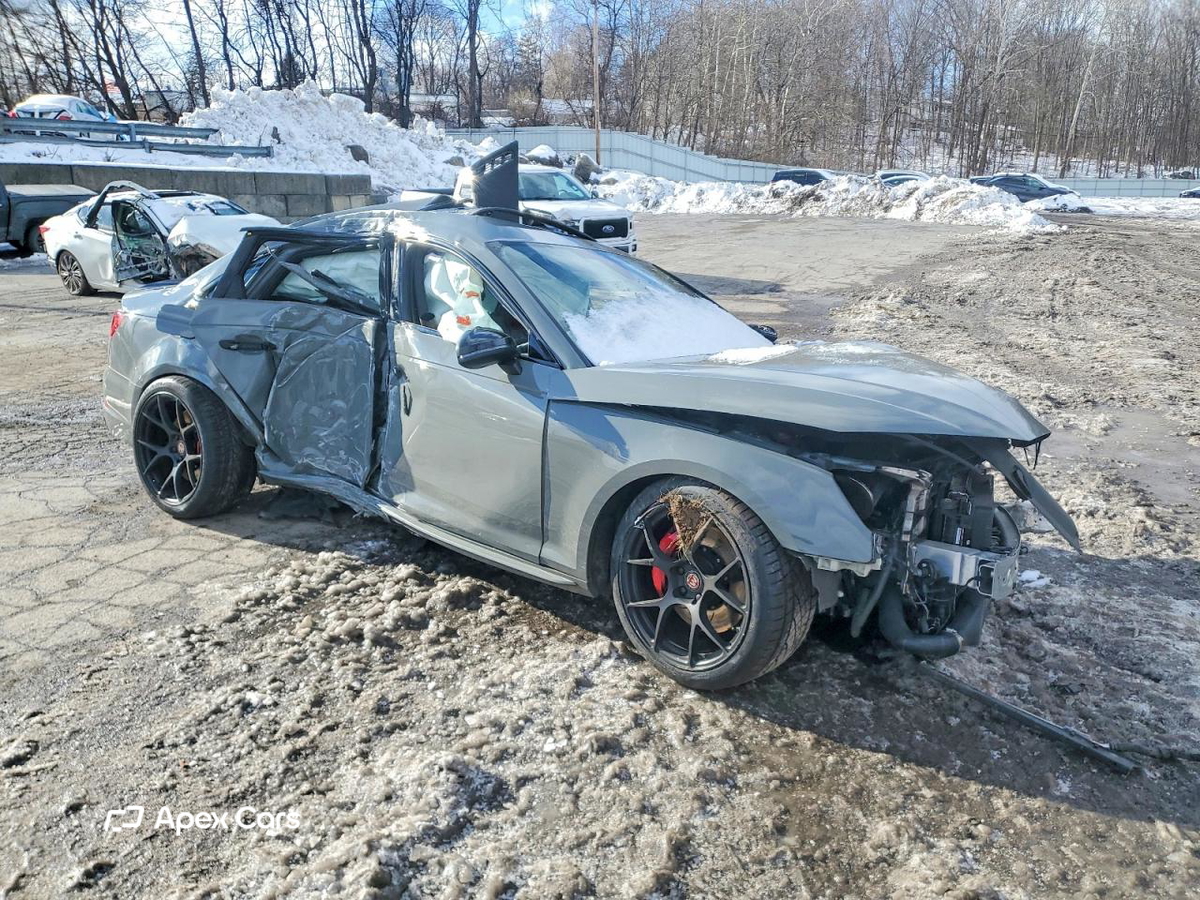 Audi RS4 2019