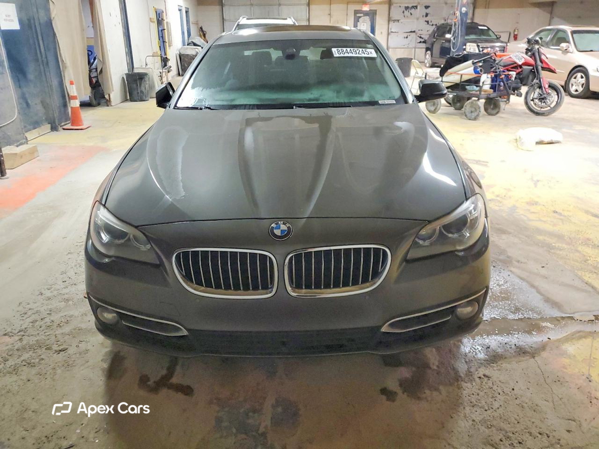 BMW Series 5 2015
