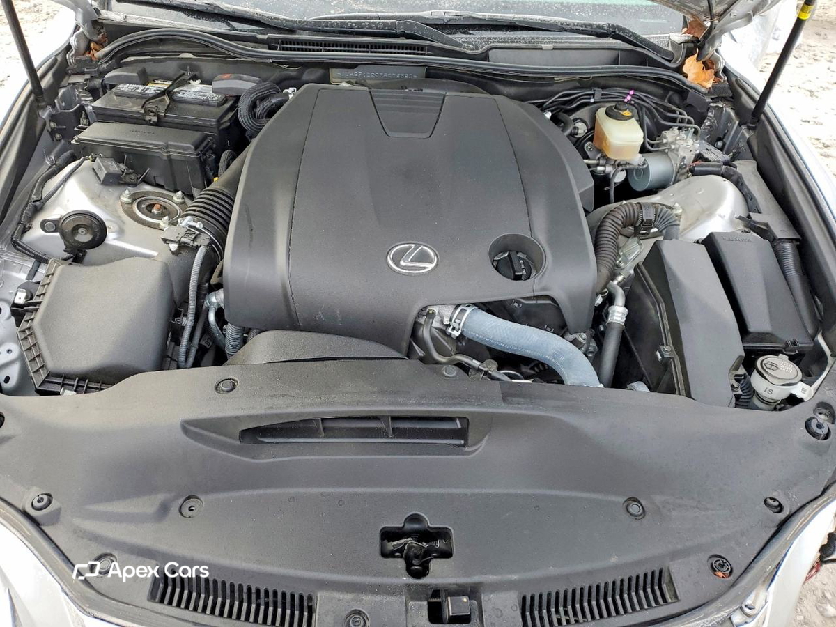 Lexus IS 2015