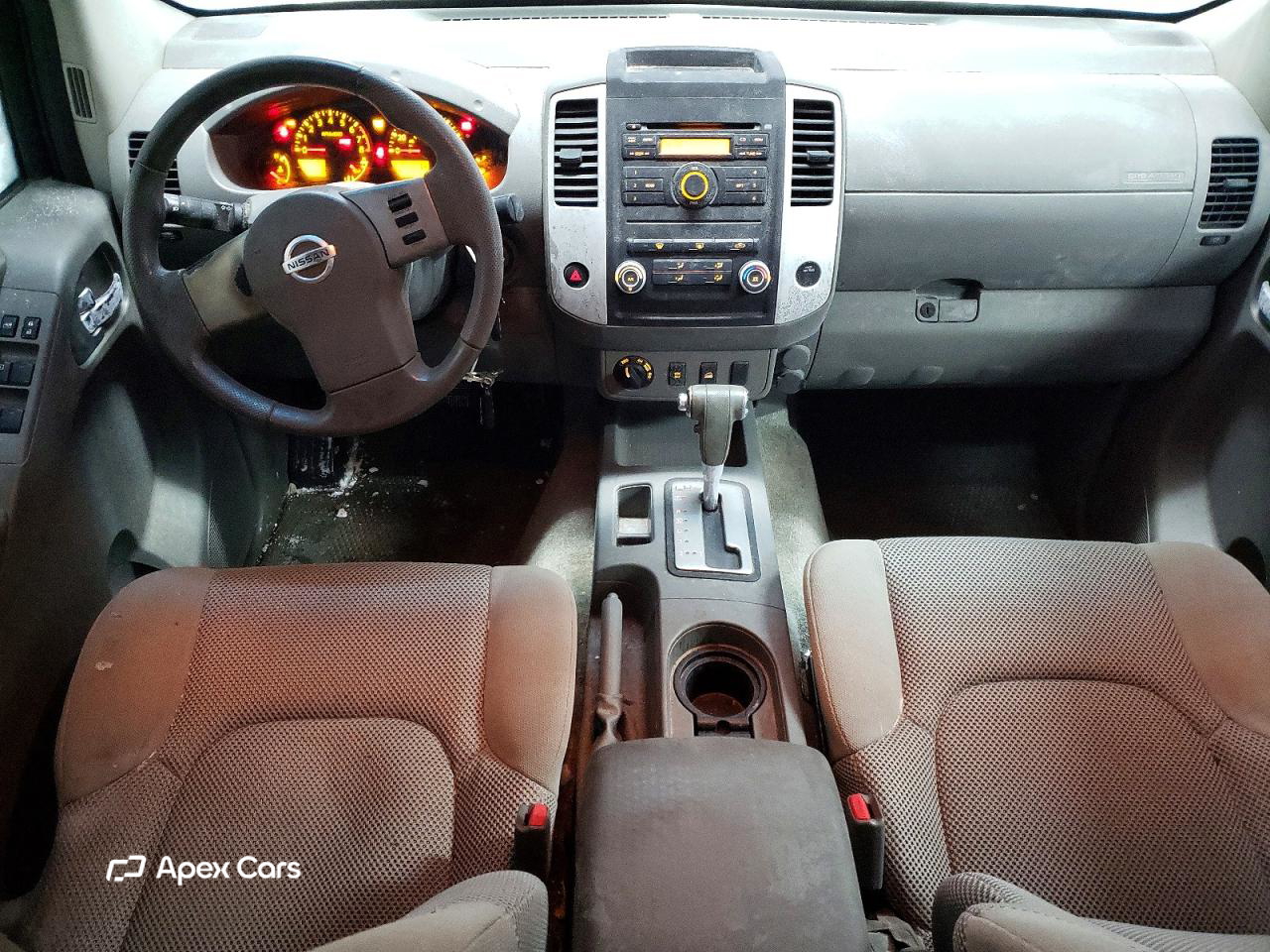 Nissan Navara (Frontier) 2011
