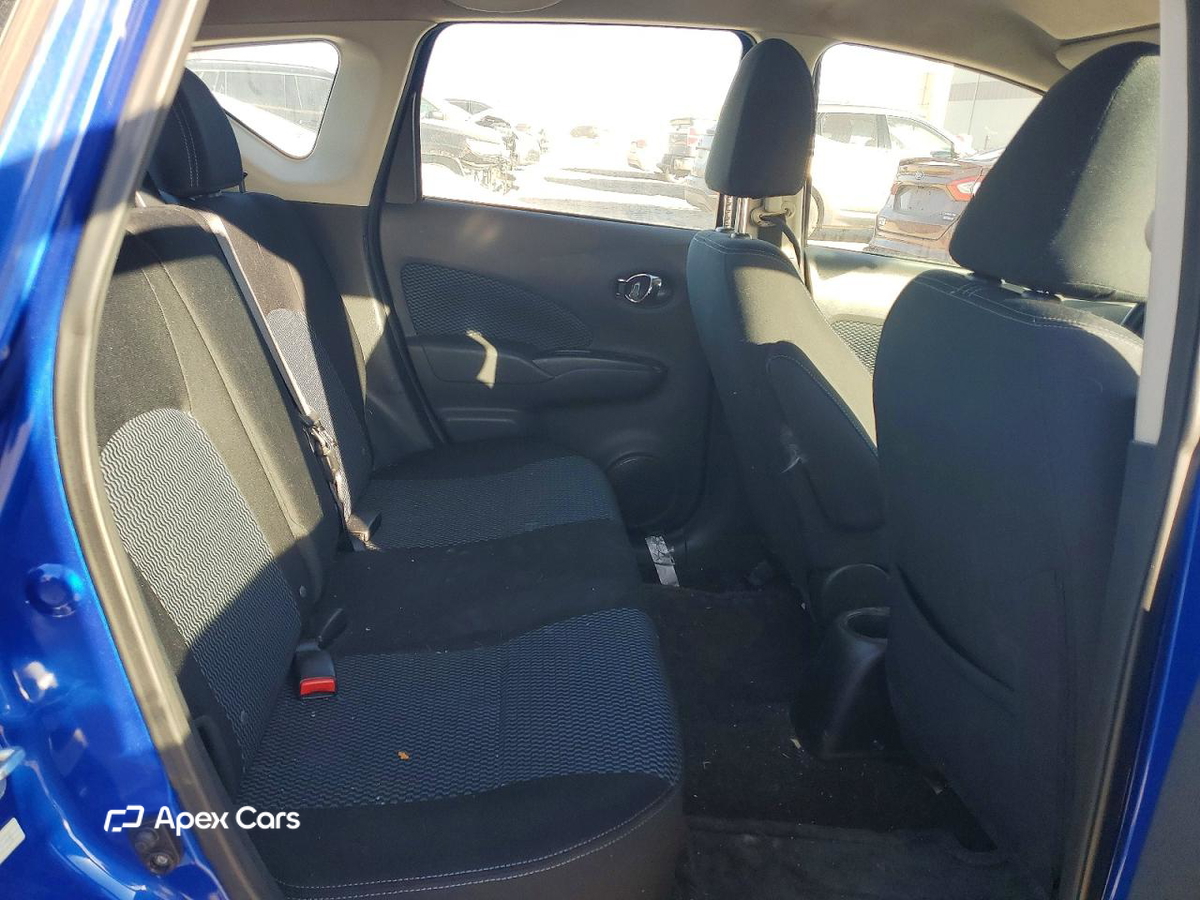 Nissan Versa 2016