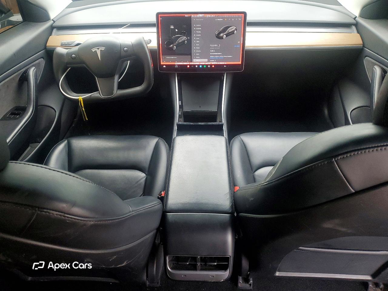 Tesla Model 3 2020