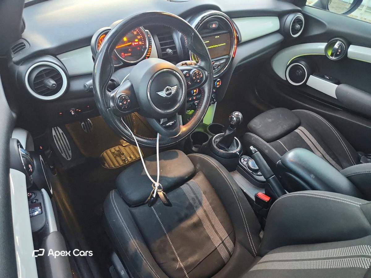 MINI Cooper 2014