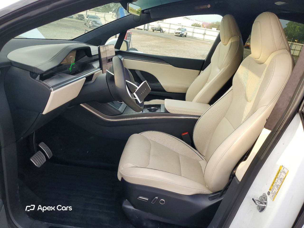 Tesla Model X 2023