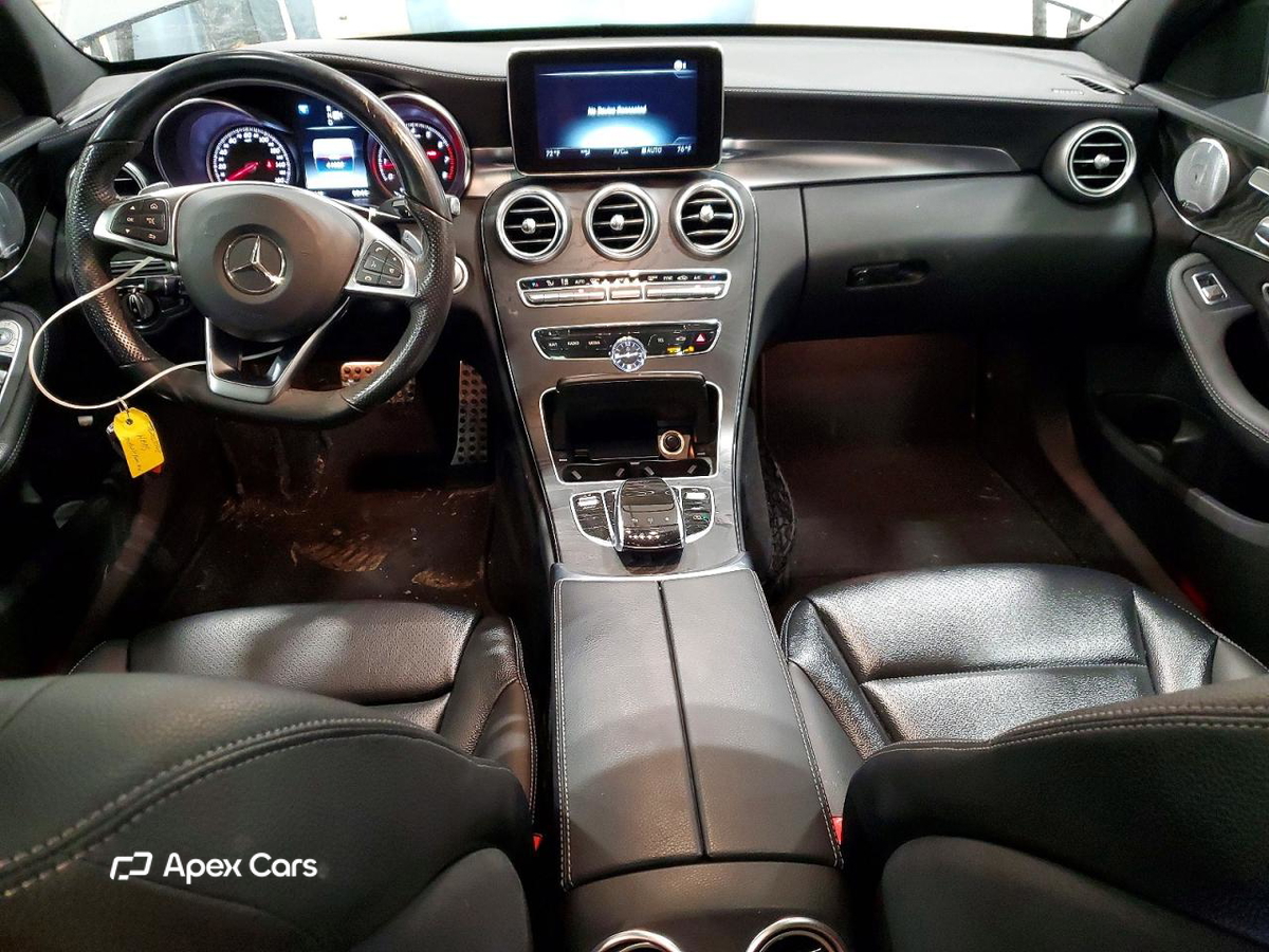 Mercedes-Benz  2015