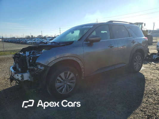 Nissan Pathfinder 2024 - Image 1 of 13