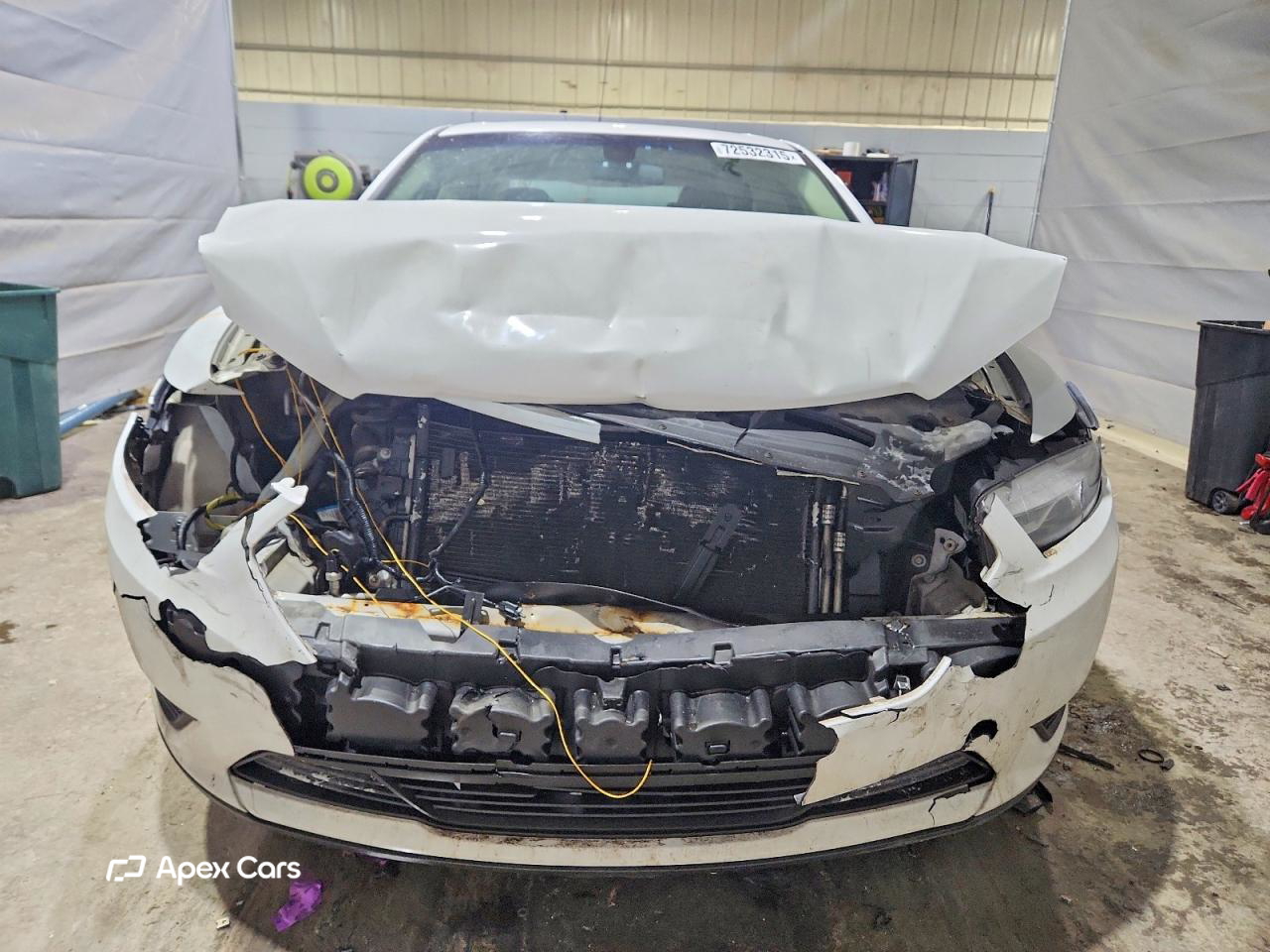 Ford Taurus 2016
