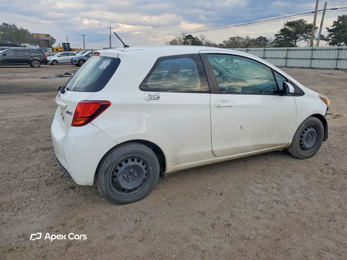 Toyota Yaris 2015