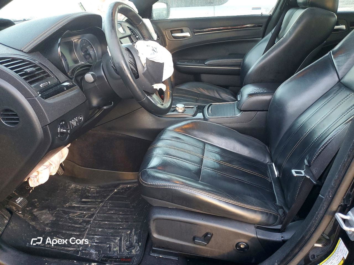 Chrysler 300 2017