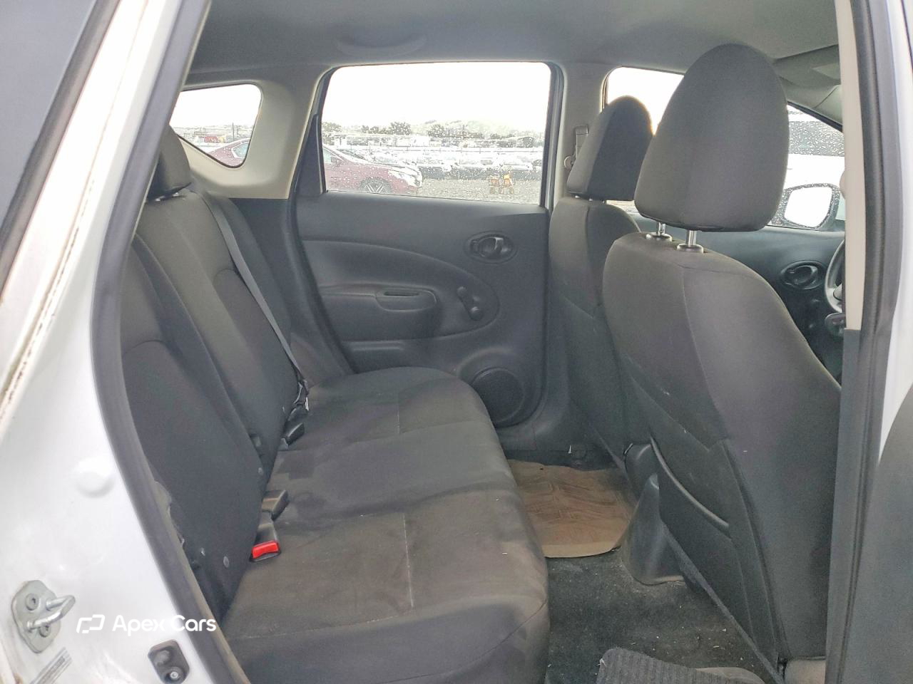Nissan Versa 2016