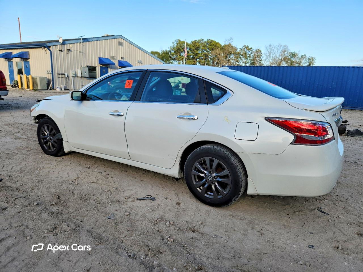 Nissan Altima 2015