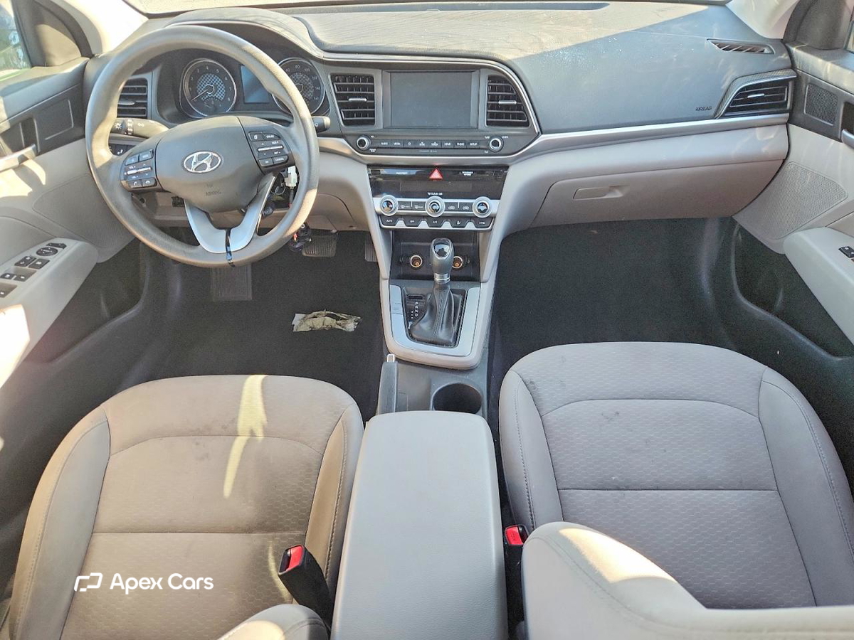 Hyundai Elantra 2020