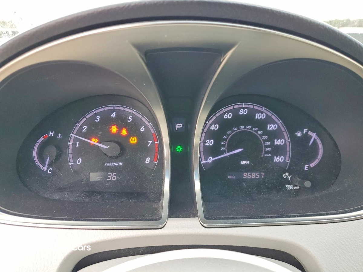 Toyota Avalon 2011