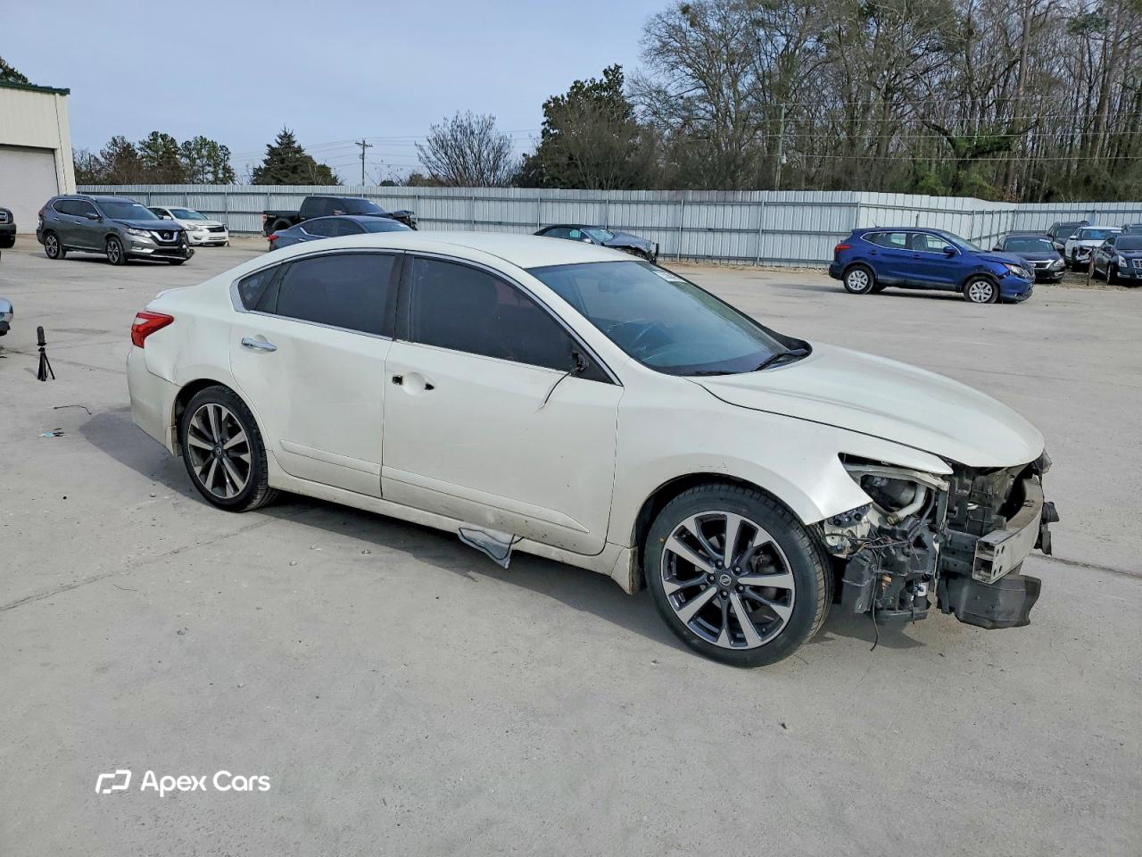 Nissan Altima 2016