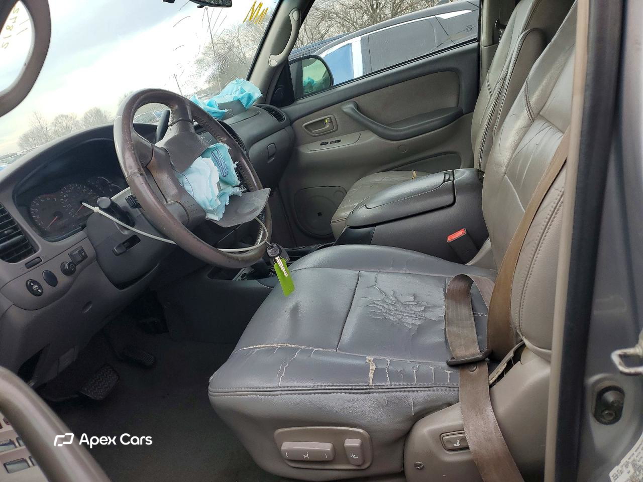 Toyota Sequoia 2002