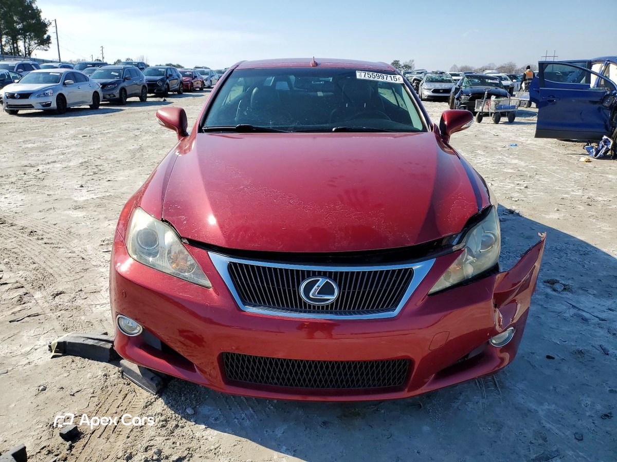 Lexus IS 2010