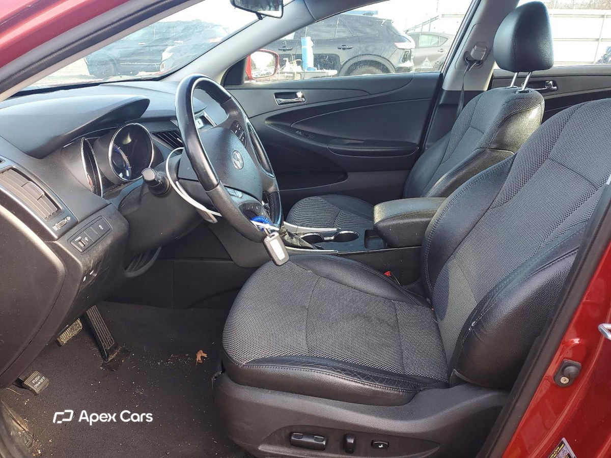 Hyundai Sonata 2011