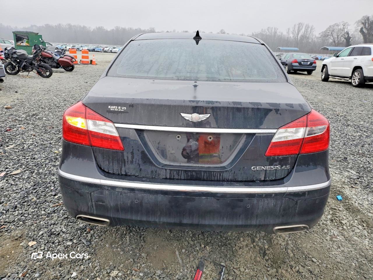 Hyundai Genesis 2012