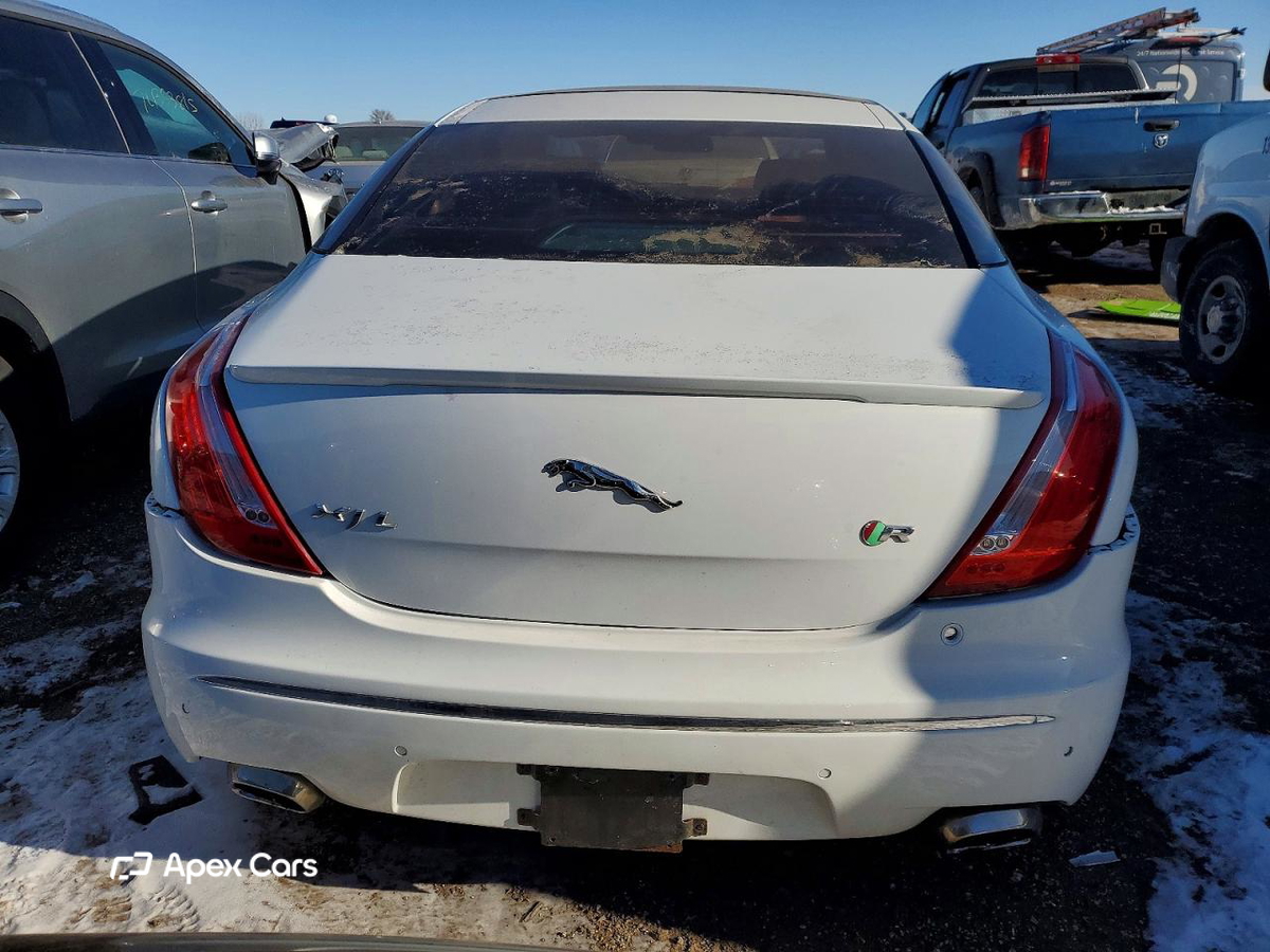 Jaguar XJ 2012