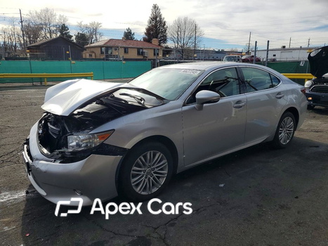 Lexus ES 2013 - Image 1 of 12