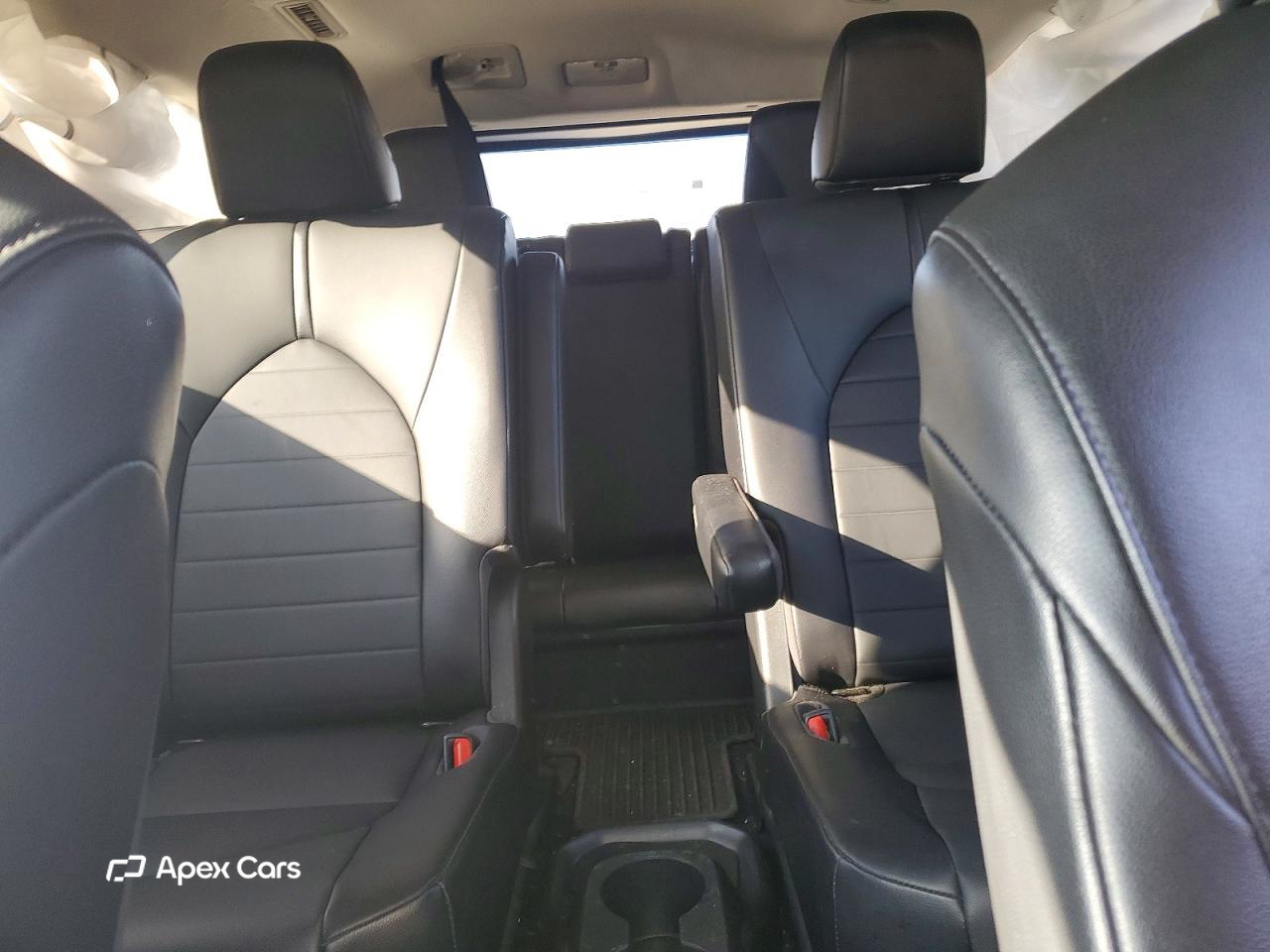 Toyota Highlander 2021