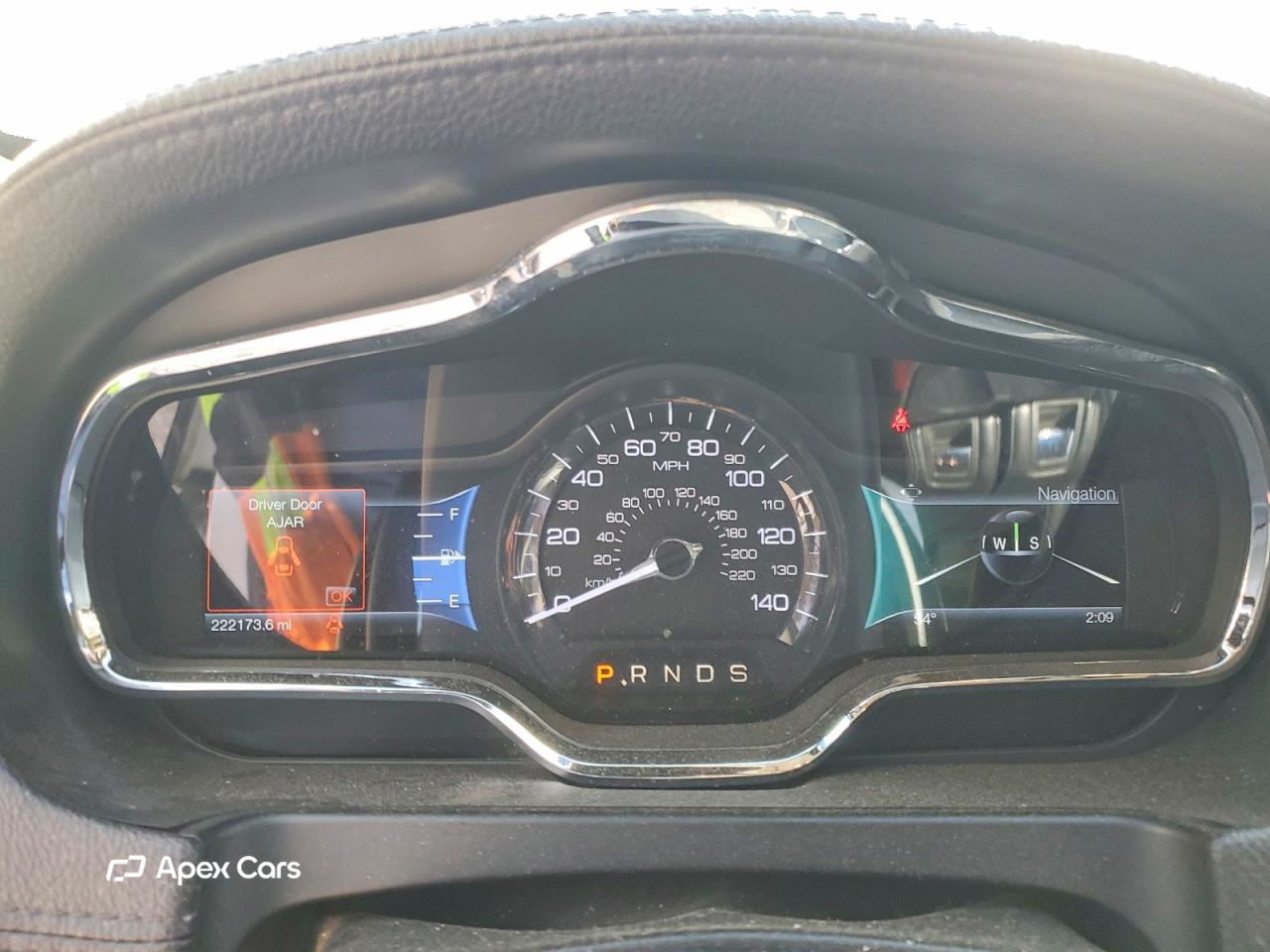 Lincoln MKT 2014