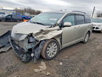 Toyota Sienna 2015