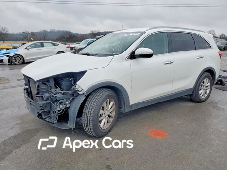 Kia Sorento 2017 - Image 1 of 14