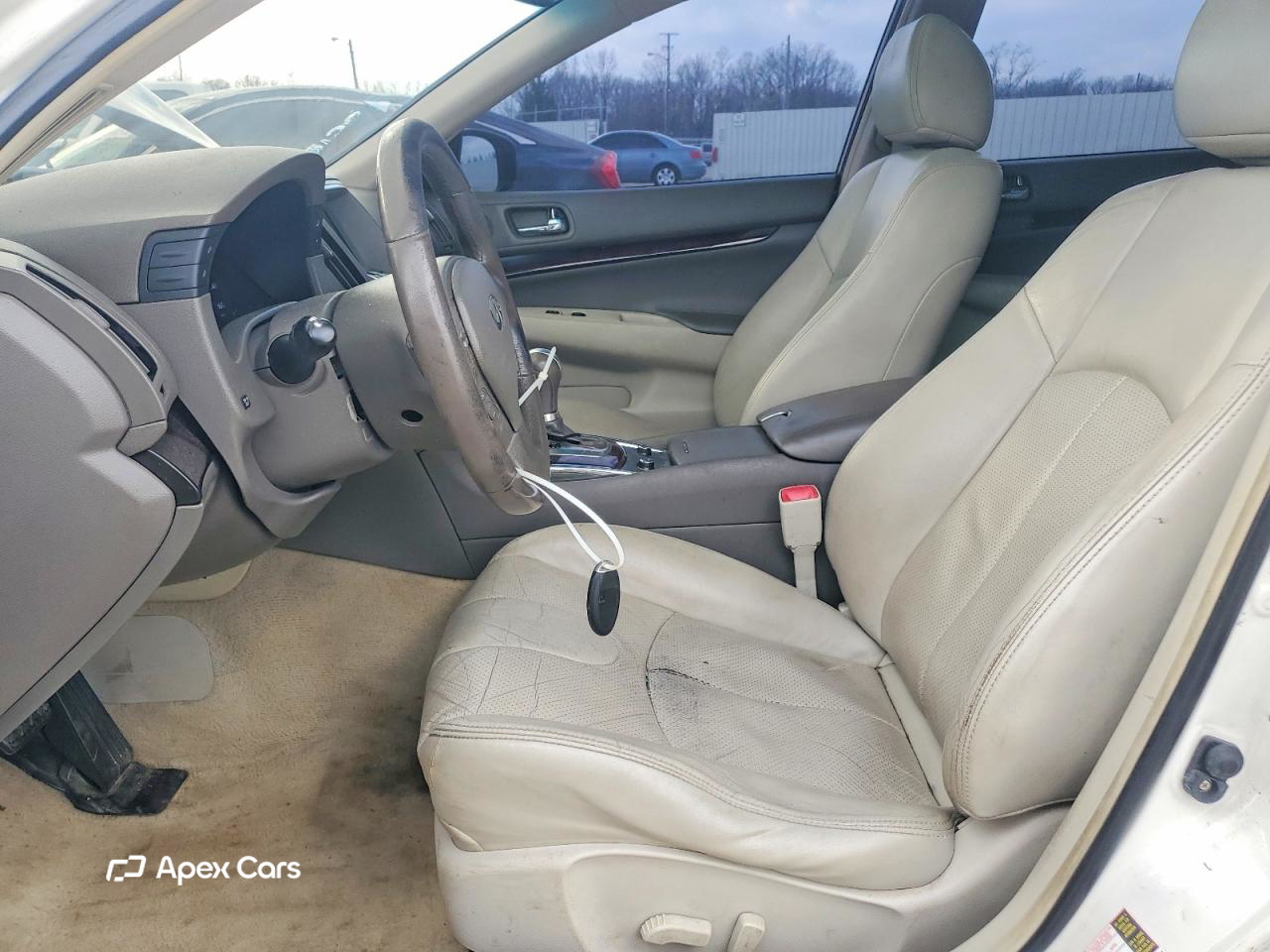 Infiniti Q40 2015
