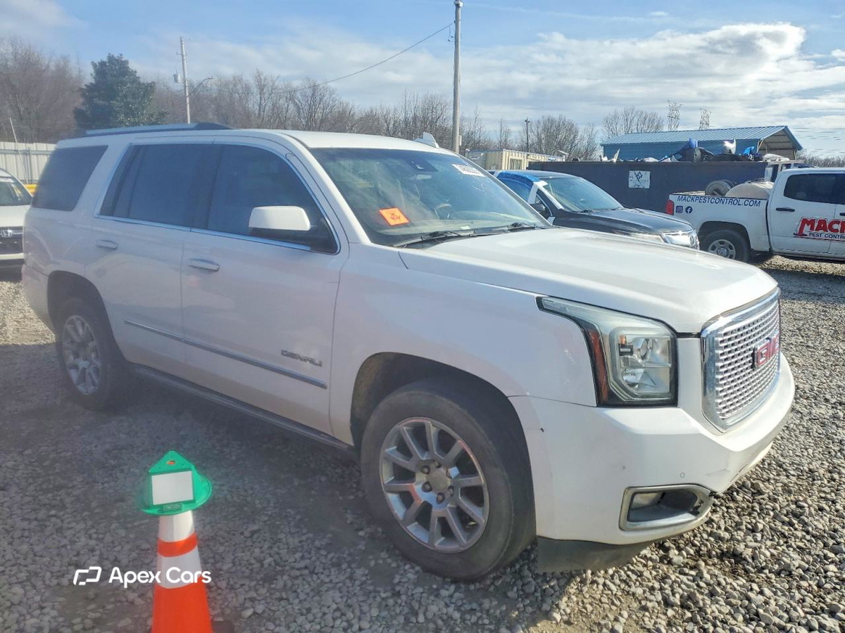 GMC Yukon 2016