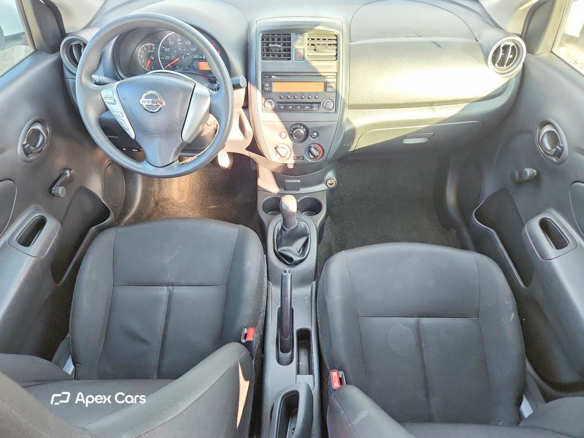 Nissan Versa 2017