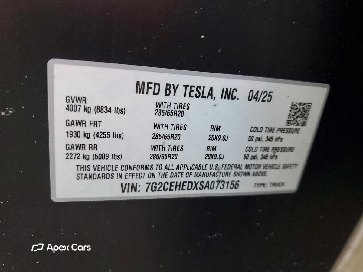 Tesla Cybertruck 2025