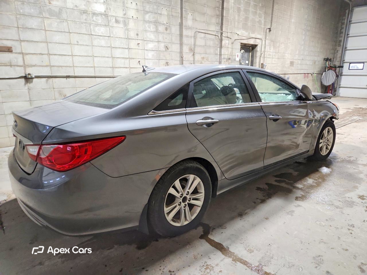 Hyundai Sonata 2013