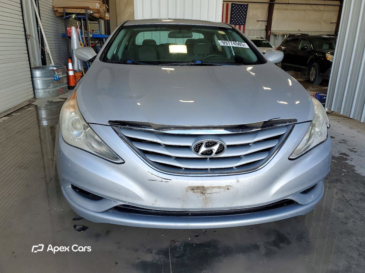 Hyundai Sonata 2011