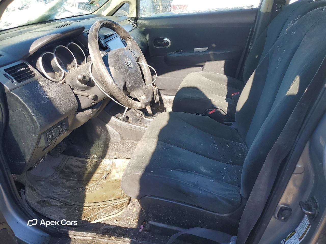 Nissan Versa 2012
