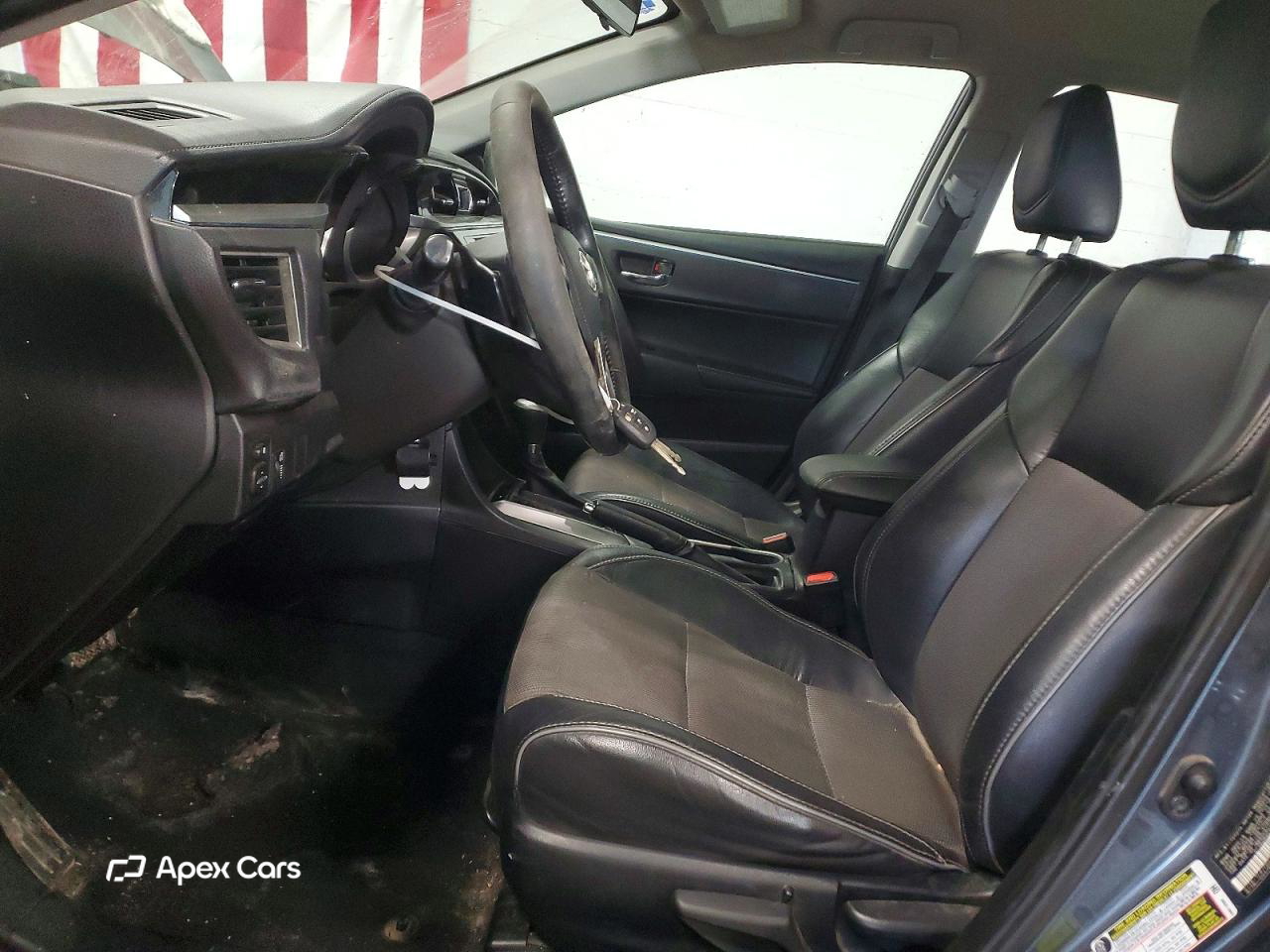 Toyota Corolla 2015
